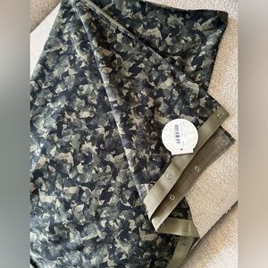 Lululemon Vinyasa Scarf